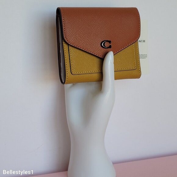 COACH Wyn Colorblocked Crossgrain Leather Small Tri-fold Wallet- Flax Multi🎈$89 - Picture 4 of 16